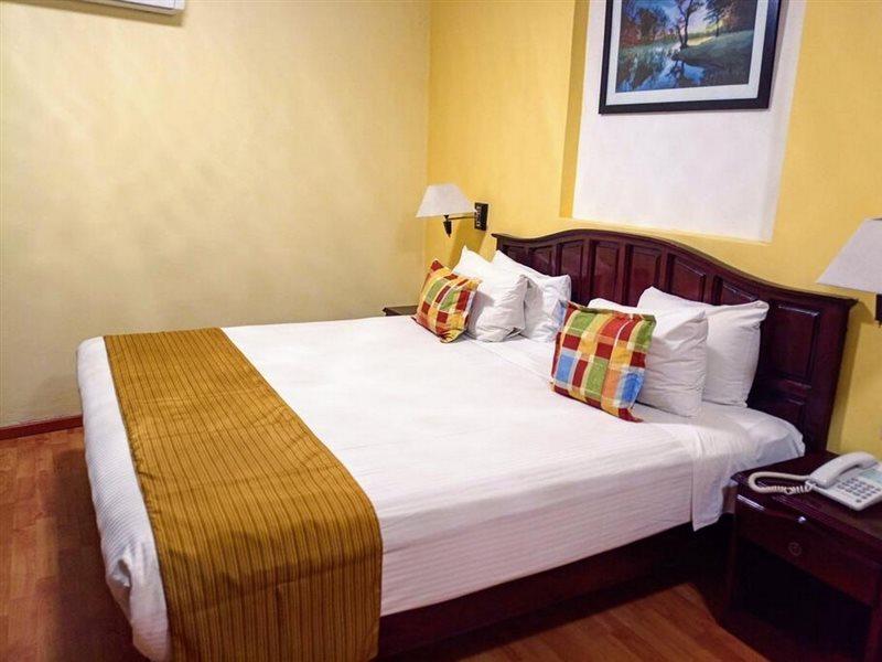 Hotel Madan Cardenas Eksteriør bilde