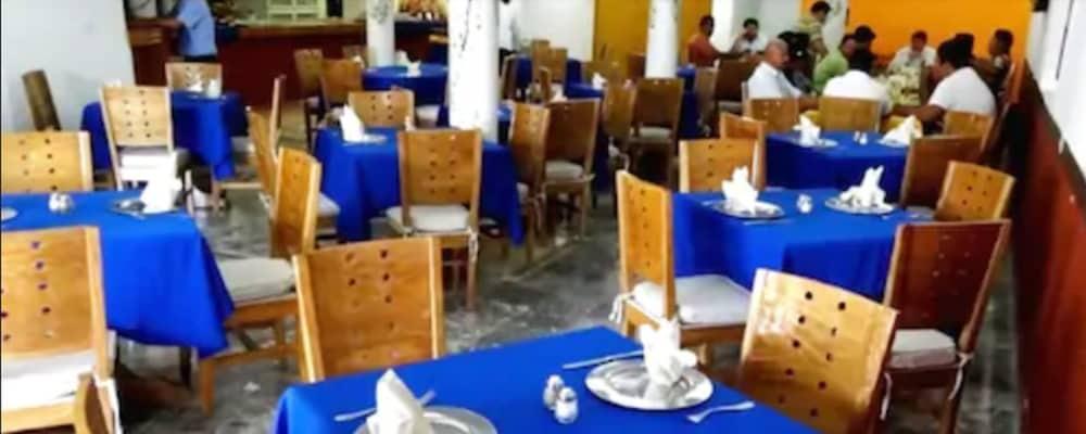 Hotel Madan Cardenas Eksteriør bilde